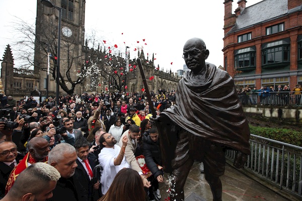 Unveiling of Gandhi Statue  at Manchester Cathedral 